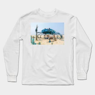 The Mad Crab, Fort Cochin, Kerala Long Sleeve T-Shirt